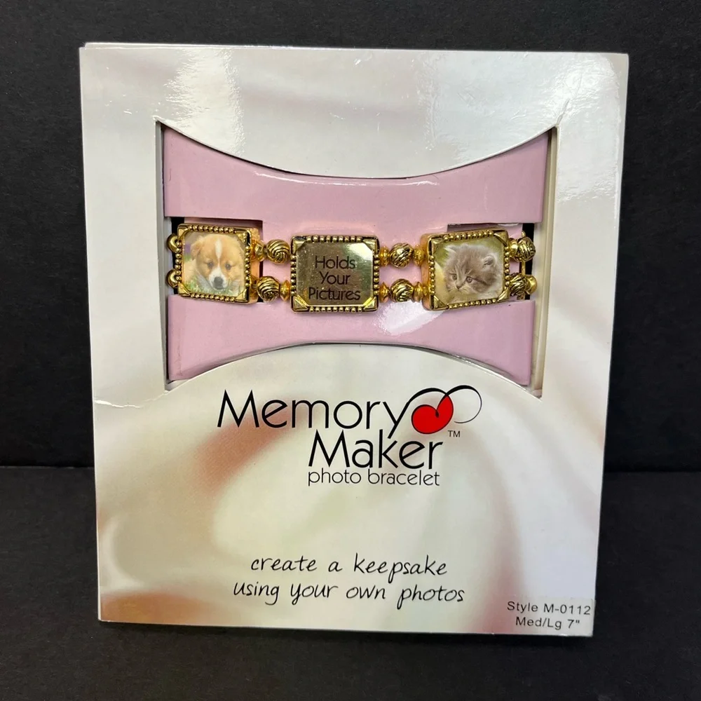 🆕 NWT Memory Maker Photo Bracelet Antique Gold-Toned Size M/L 7” Style M-01122